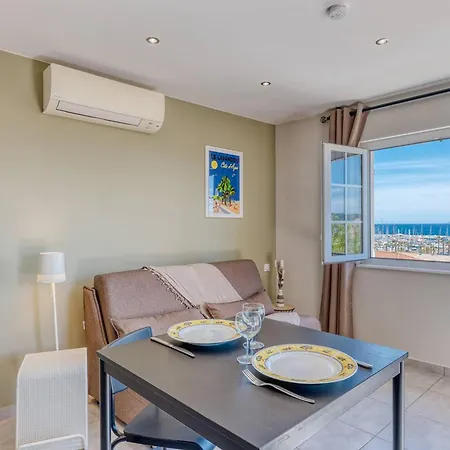 Climatise Centre Du Lavandou, Proche - Fr-1-816-6 Апартаменты Ле-Лаванду